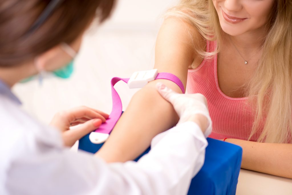 EveryWoman Health | Do I Need Blood Tests To Confirm The Menopause?